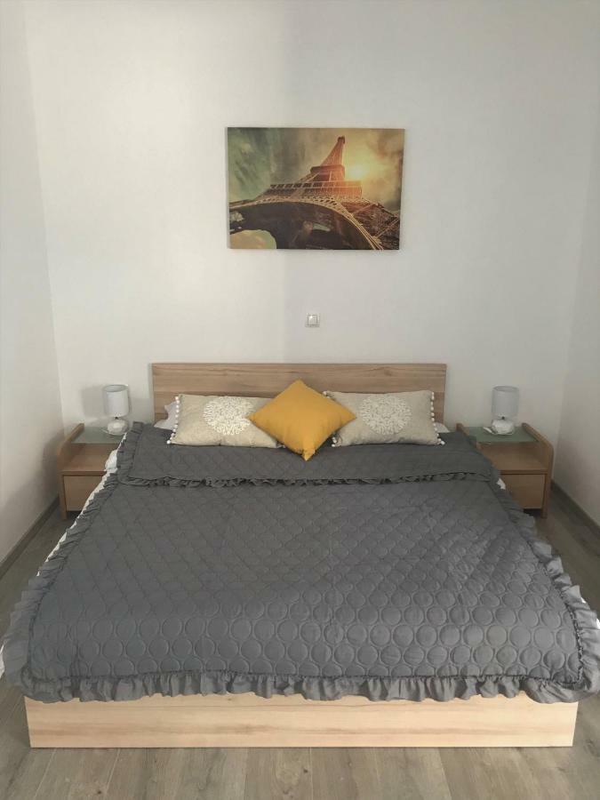 Apartmani Mila Starigrad Paklenica Extérieur photo